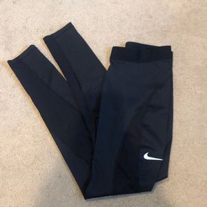 Nike pro hyper cool mesh leggings!